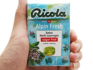 Kẹo Thảo Mộc Ricola Alpin Fresh 40g (xanh dương )